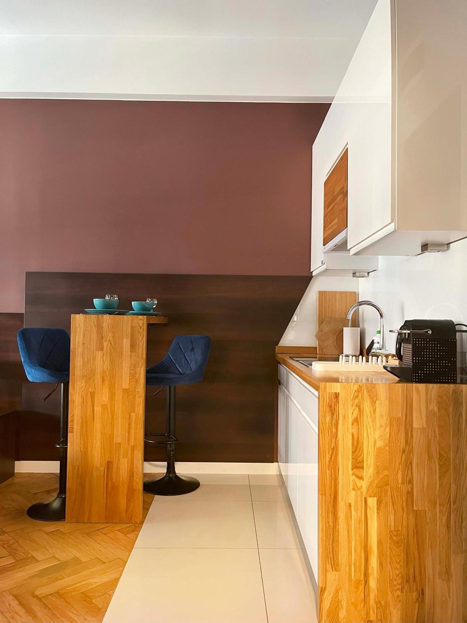 Apartment Well-connected In Old Town Cracow *